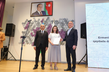 Nərimanov rayonunda “Qərbi Azərbaycan İrsi” kitabının I cildinin təqdimat mərasimi keçirildi.