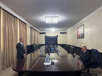 Nərimanov Rayon İcra Hakimiyyətinin başçısı Elgin Həbibullayev tərəfindən keçirilən vətəndaş qəbulları