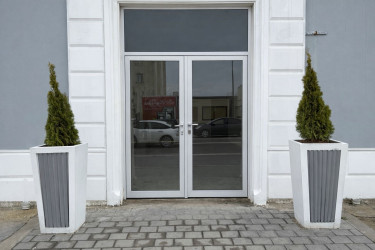 Nərimanov rayonunda daha sağlam və dayanıqlı şəhər mühitinin formalaşdırılması və ətraf mühitin qorunması məqsədilə bir sıra tədbirlər həyata keçirilir.