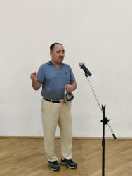 Nərimanov Rayon İcra Hakimiyyətinin başçısı Elgin Həbibullayev sakinlərlə görüşüb.