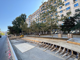 “Nəriman Nərimanov” metrosu və Təbriz küçəsi ətrafında yenidənqurma işləri sürətlə davam edir.