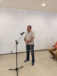 Nərimanov Rayon İcra Hakimiyyətinin başçısı Elgin Həbibullayev sakinlərlə səyyar görüş keçirib.