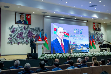 Nərimanov rayonunda Ulu Öndər Heydər Əliyevə həsr olunmuş tədbir keçirilib.