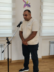 Nərimanov Rayon İcra Hakimiyyətinin başçısı Elgin Həbibullayev sakinlərlə səyyar görüş keçirib.