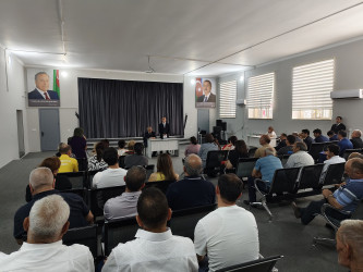 Nərimanov Rayon İcra Hakimiyyətinin başçısı Elgin Həbibullayev sakinlərlə növbəti səyyar görüş keçirib.