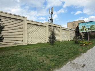 Nərimanov rayonunda daha sağlam və dayanıqlı şəhər mühitinin formalaşdırılması və ətraf mühitin qorunması məqsədilə bir sıra tədbirlər həyata keçirilir.