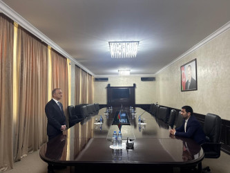 Nərimanov Rayon İcra Hakimiyyətinin başçısı Elgin Həbibullayev tərəfindən keçirilən vətəndaş qəbulları