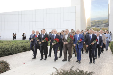 “27 sentyabr – Anım Günü” ilə bağlı Zəfər parkı ziyarət olunub.