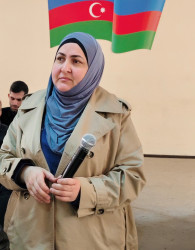 Nərimanov rayonunda səyyar qəbullar davam edir.