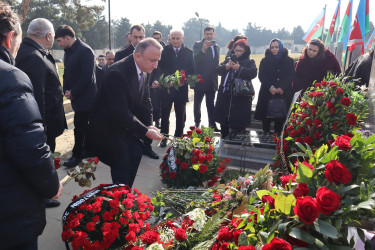 29 yaşı tamam olan Vətən Müharibəsi Qəhrəmanı, baş-leytenant, şəhid Azad Hümbətovun əziz xatirəsi yad edilib.