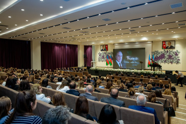Nərimanov rayonunda Ulu Öndər Heydər Əliyevə həsr olunmuş tədbir keçirilib.