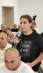 Nərimanov Rayon İcra Hakimiyyətinin başçısı Elgin Həbibullayevin sakinlərlə növbəti səyyar görüş-qəbulu keçirilib.