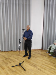 Nərimanov Rayon İcra Hakimiyyətinin başçısı sakinlərlə səyyar görüş keçirib.
