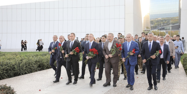 “27 sentyabr – Anım Günü” ilə bağlı Zəfər parkı ziyarət olunub.