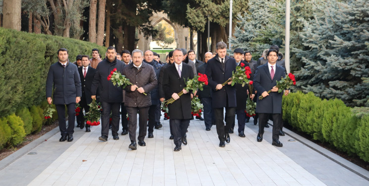 Nərimanov rayonunda Ümummilli lider Heydər Əliyevin anım günü ilə əlaqədar tədbir keçirilib.