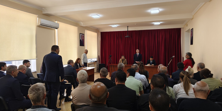 Nərimanov rayonunda sakinlərlə növbəti səyar görüş keçirilib.