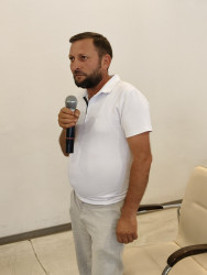 Nərimanovda sakinlərlə növbəti səyyar görüş keçirildi.