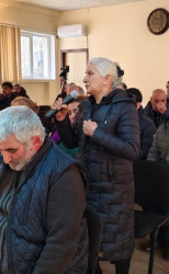 Nərimanov Rayon İcra Hakimiyyətinin başçısı Elgin Həbibullayev sakinlərlə səyyar görüş keçirib.